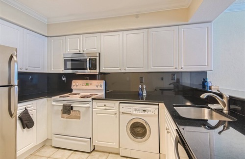 Hollywood South Central Beach Apartment | Oceanfront Studio w/Balcony. Wake Up to the Waves!