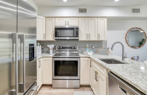 Surfcrest Village Condo | Oceanfront, Pool and Ocean Views, Complete Remodel, 2 Balconies, 2 Masters! $300 in Free Tickets!