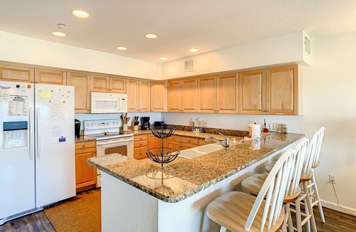Independence Square Condo | Oceanside Condominium 205- Stunning beach front Condo!