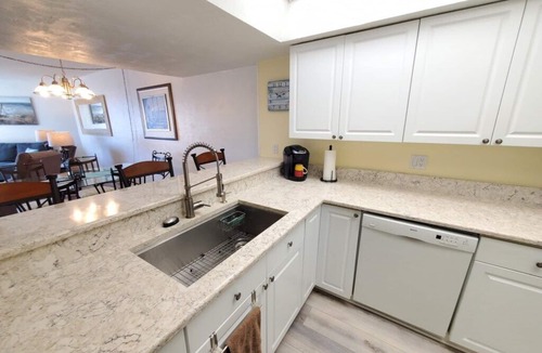 Butler Beach Condo | Oceanview 2BR + Pool & Tennis Access - Perfect for Families