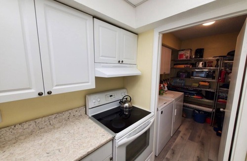 Butler Beach Condo | Oceanview 2BR + Pool & Tennis Access - Perfect for Families