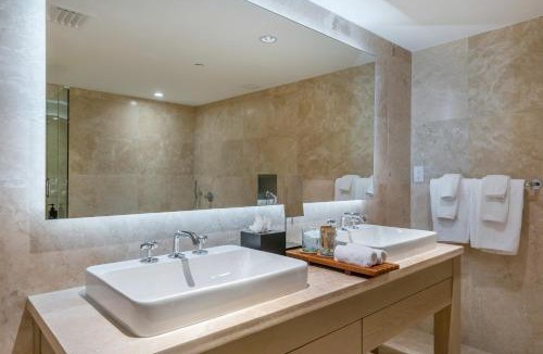 South Beach Apartment | Oceanview Private Condo at 1 Hotel & Homes -1144