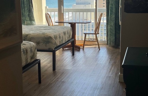 Ortona Park Condo | Oceanview | Private Balcony | 11th Floor | Sleeps 4