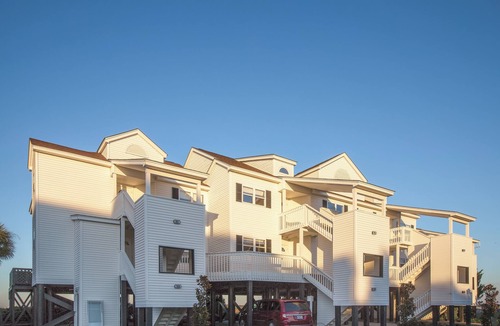 Ocean Ridge Resort | OFFICIAL LISTING | Wyndham 2BR Villa w/Pool, HotTub & Cabana Access; In Unit W/D