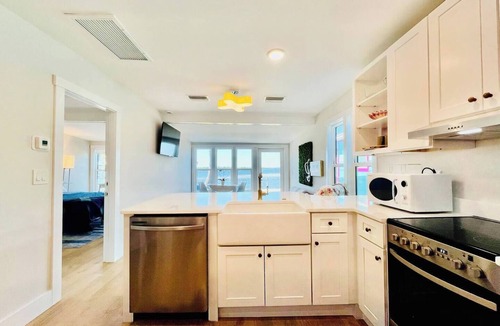 Matlacha Villa | Old world Florida luxury waterfront sunsets!