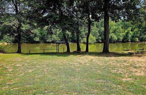 Mooresboro RV Rental | On Broad River, Lot for Camper/RV , Pet Friendly, Fishing, Kayaking & Firepit