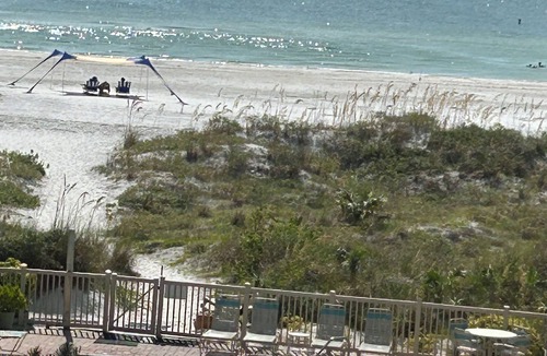 Belle Vista Condo | On The Beach! 2BR Condo