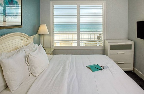 Ormond Beach Resort | One Bedroom Ocean Front Luxury Condo, Ormond Beach, Florida (1934287)
