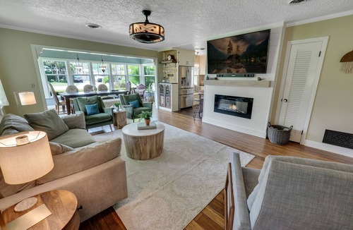 Venice House | One-of-a-Kind Home! Pet Friendly, Fenced, Private Pool! 1 mi to Downtown & Beach