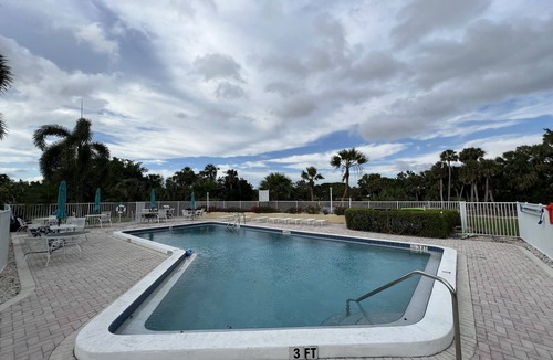 Palm River Estates Villa | One-story Villa in Palm River Estates