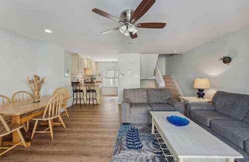 Stone Harbor Condo | ONLY 2 WEEKS LEFT 3 BR 2 full Bath CONDO WITH POOL