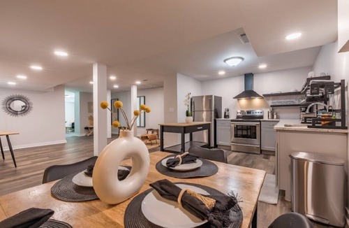 Southwestern House | Opuluxe Boho Paradise Home: Unit #2 w/Private Entrance
