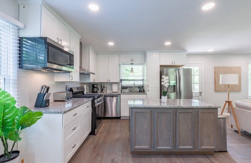 Southwestern House | Opuluxe Boho Paradise Home: Unit #1 w/Private Entrance