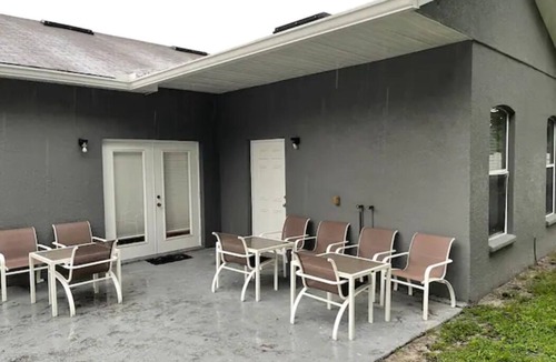 Orlovista House | Orlando 4 BR Home Centrally Located on Dead End St