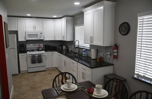 Altamonte Springs House | Orlando Area 4BR/2B/Outdoor Pool/Jacuzzi/Billiard