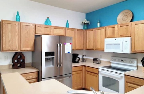 Thousand Oaks House | Orlando Disney Vacation 5BR, 2 King Beds, Pool & Spa, Themed Rooms 5 Min to Shop