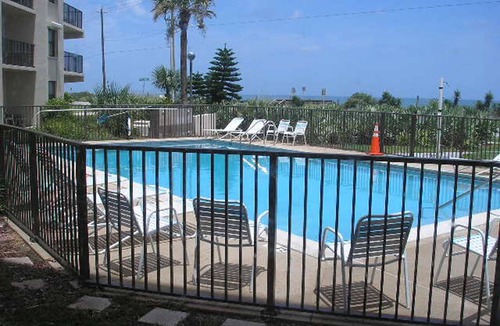 Ormond-by-the-Sea Condo | ORMOND BY THE SEA OCEAN FRONT END UNIT CONDO. STEPS TO BEACH!