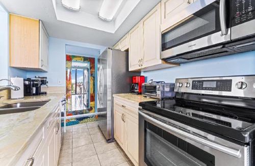 Siesta Key Apartment | Our House at the Beach 502E By Beachside Management