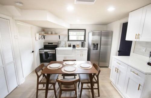South Seminole Heights House | Outdoor Hangout with BBQ, Firepit, Bocce Ball and More
