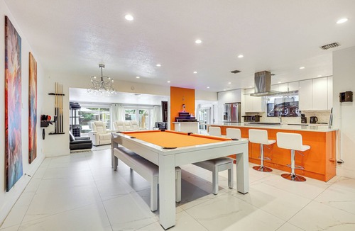Nautilus Isle House | Outdoor Oasis w/Private Pool: Dania Beach Retreat
