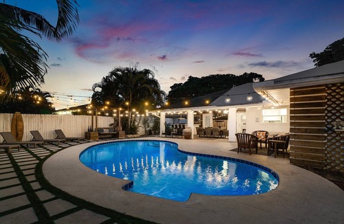 West Palm Beach House | Outdoor Paradise: HtdPool Hammocks GmRm MiniGolf