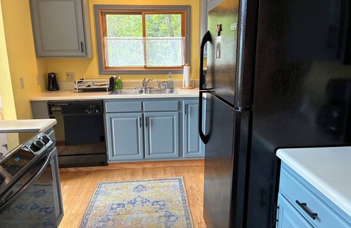 Brevard Cabin | Outdoor Tub Open! Mountain Views & Unforgettable Sunsets!
