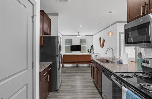 Farragut Apartment | Overlook 4001 I Stunning 2Bd Apartment