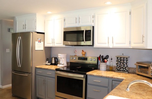 Oneonta House | Owl Patch - Recent renovation, near All Star Village, fire pit