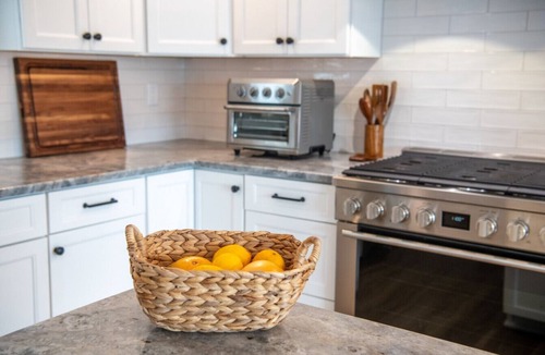 Hudgins House | Oyster Haven/Waterfront Retreat on Lanes Creek/Mathews, VA