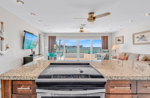 Little Venice House | P31 - 11785 5th Ave. Ocean