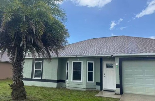 Palm Bay House | Palm Bay Retreat - Explore Nature, Parks & Beaches