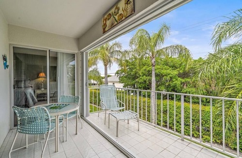 Sugar Sands Condo | Palm Beach area Vacation on Singer Island!