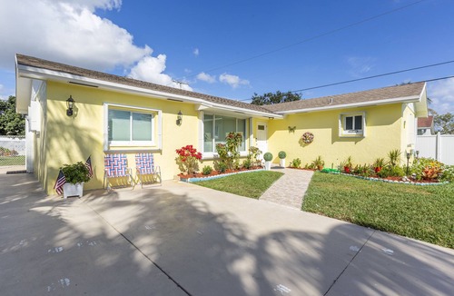 Florida North Atlantic Coast House | PALM BEACH GARDENS GUEST HOUSE