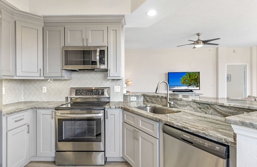 South Island Condo | Palm Harbor 304, 3 Bedrooms, Elevator, Pool, Hot Tub, WiFi, Sleeps 8