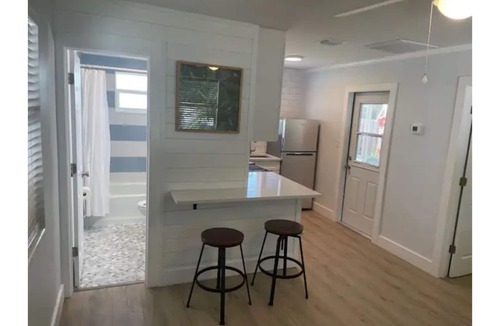 North River Shores House | Palm Lake Cottage