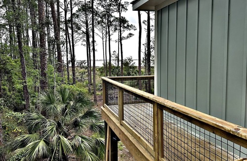 Panacea House | Panacea Treehouse⭐️ Waterfront-Boat Friendly