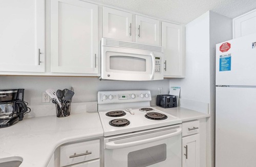 Atlantic Beach Condo | Panoramic Ocean Views-2BR Corner Unit-Oceanfront Pools/Hot tubs