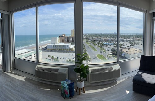 Ortona Park Condo | Panoramic Penthouse Daytona Beach- The best views in area!