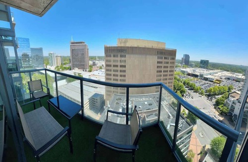 Lenox Apartment | Panoramic Penthouse Views - Two 15ft Balconies