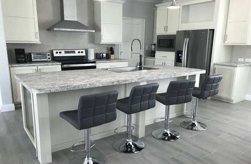 Cudjoe Key House | PARADISE 3 MINUTES TO OPEN WATER-60FT DOCK-WIDE CANAL RESERVE AREA-CUDJOE KEY