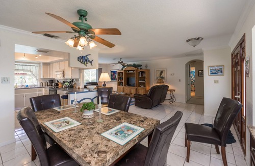 Tequesta House | Paradise at Its' Best. Your Home Away From Home.Pets welcome & Tesla Charger