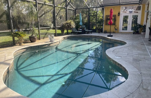 Lake Mary Apartment | Paradise in a country setting. 2 BDRM 1100 SQ FT apartment. 1 King ,1 Queen