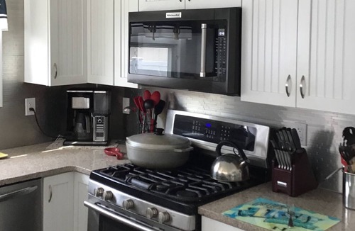 North Cape May House | Paradise on Pacific ! Only 600 feet from the Delaware Bay!
