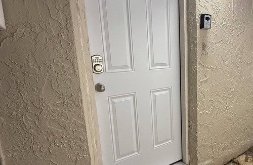 Regency Park Apartment | Paradise