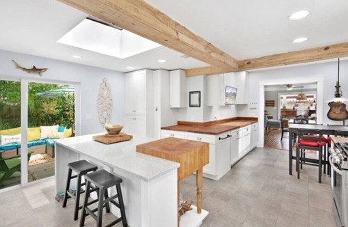 Flamingo Parks House | Park and Lake Cottage