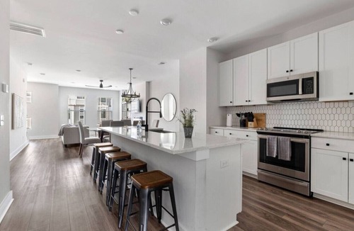 North Charleston House | Park Circle Mixson 4 Bedroom/10 Min to Downtown