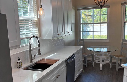 Park Shore Villa | Park Shore Naples 3 bed 2.5 bath Villa near beach!