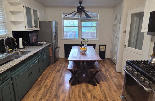 Maplewood House | Parkside Maplewood 3BR Family Retreat Direct NYC Train