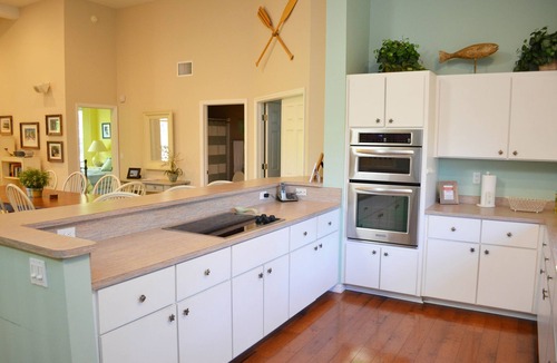 Jose's Hideaway House | Parrothead's Paradise - 4 BR House - Private Boat Dock & Brand New Heated Pool