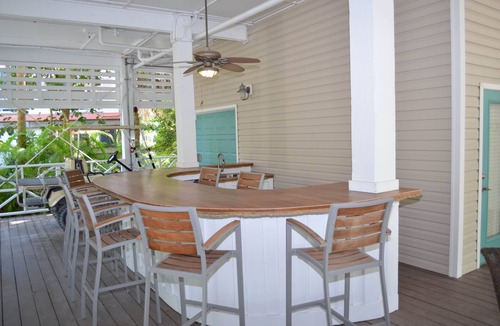 Jose's Hideaway House | Parrothead's Paradise - 4 BR House - Private Boat Dock & Brand New Heated Pool
